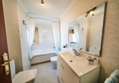 Chalet independiente con terreno en venta en la España, La Zubia, ref: TR348612 foto