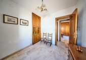 Chalet independiente con terreno en venta en la España, La Zubia, ref: TR348612 foto