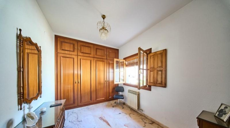 Granada - La Zubia - 585m2
