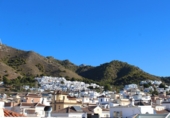 Chalet independiente con terreno en venta en la España, Nerja, ref: TR359463 foto