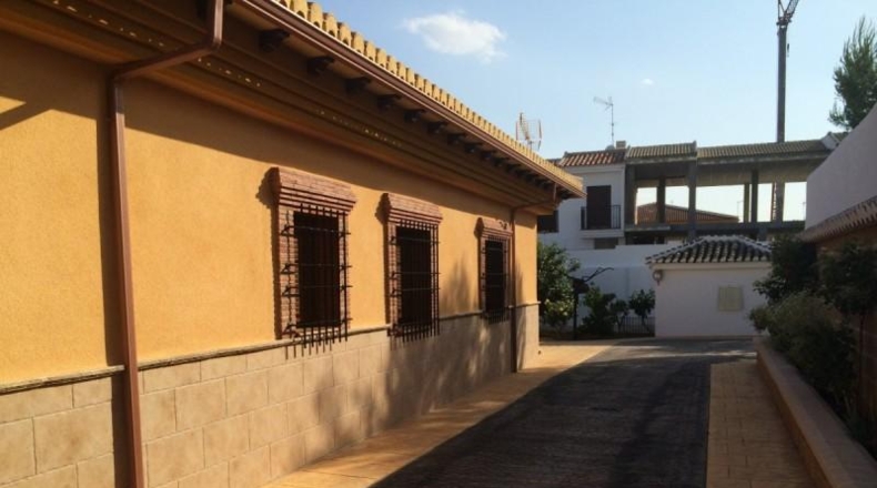 Granada - Huétor Tájar - 1614m2
