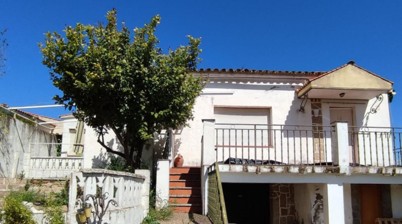 Badajoz - Mérida - 1900m2