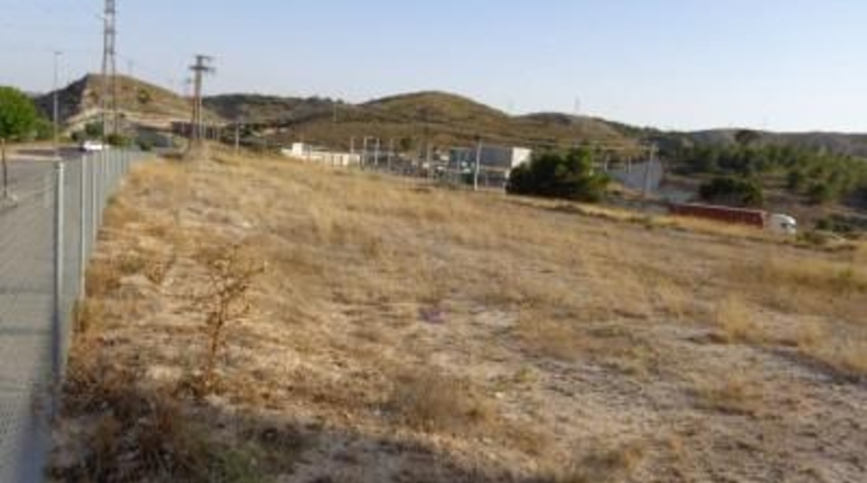 Alicante - Petrer - 2365m2