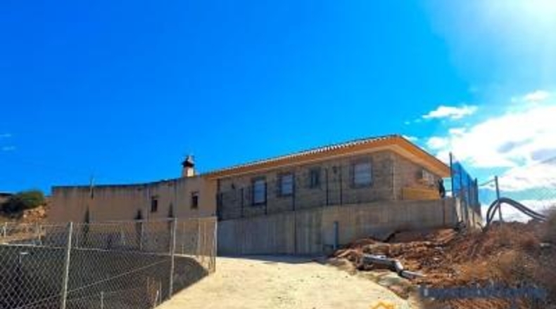 Almeria - Antas - 11000m2