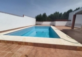 Casa de camp amb terreny en venda a la España, Montilla, ref.: TR139162 foto