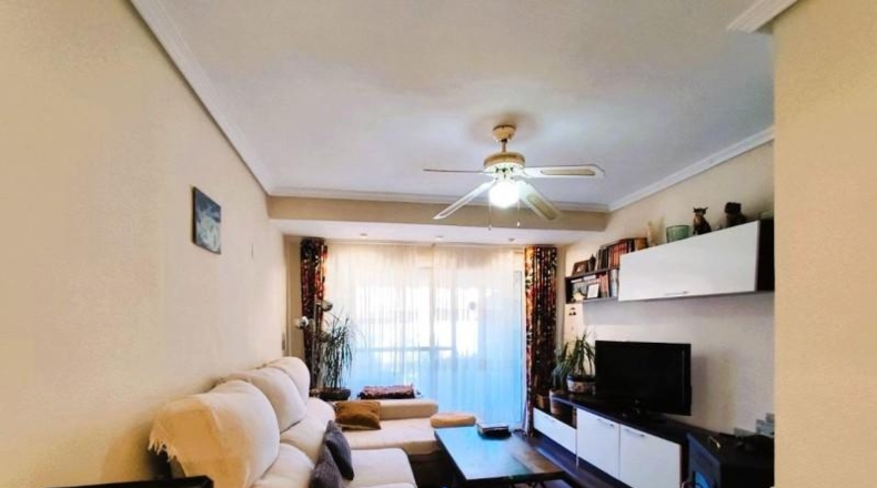Alicante - Альфаз-дель-Пи - 69m2