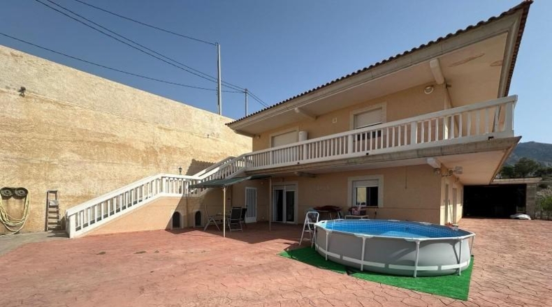 Alicante - Busot - 1685m2