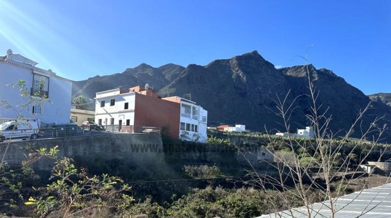 Santa Cruz de Tenerife - Buenavista del Norte - 2748m2