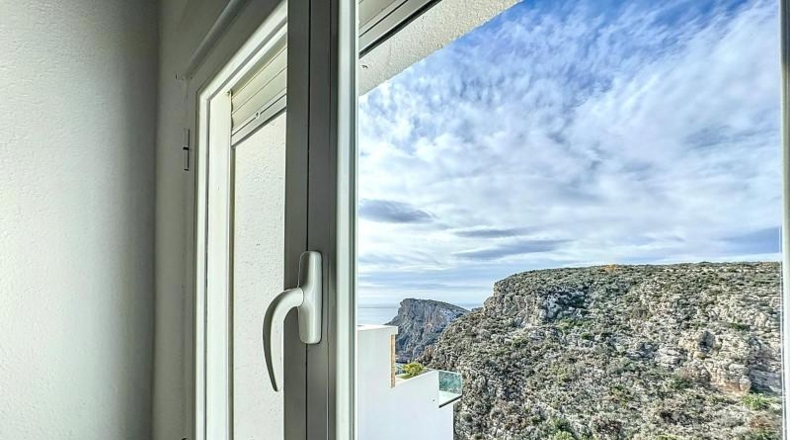 Alicante - Benitachell - 402m2