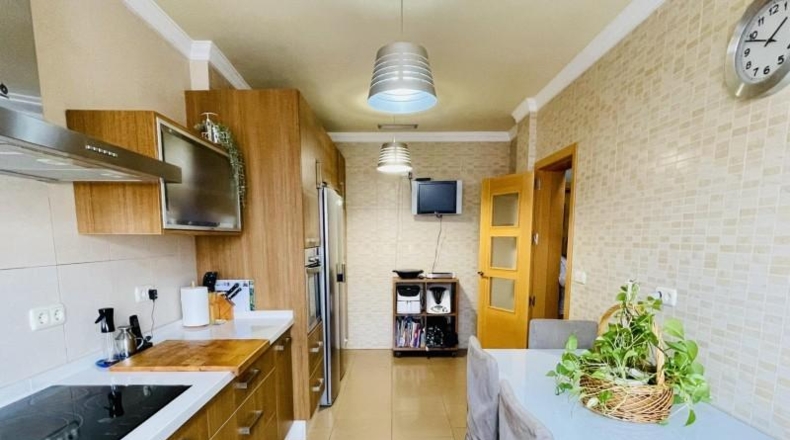 Малага - Antequera - 302m2