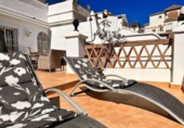 Chalet independiente con terreno en venta en la España, Torrox, ref: TR263541 foto