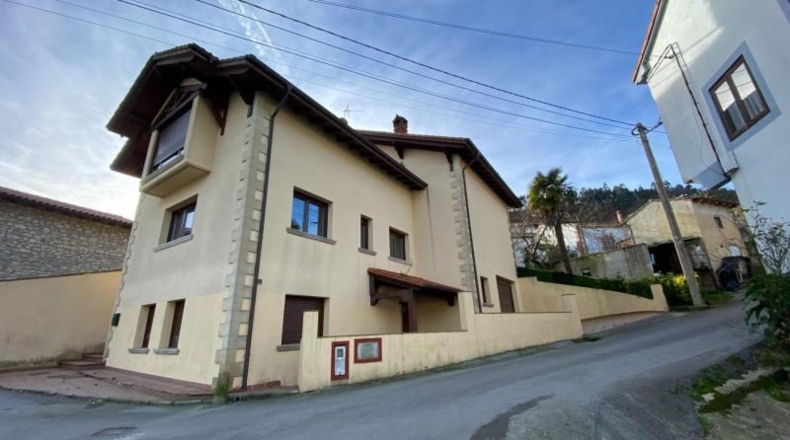 Cantabria - San Vicente de la Barquera - 243m2