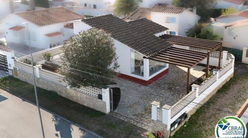 Gerona - Empuriabrava - 200m2