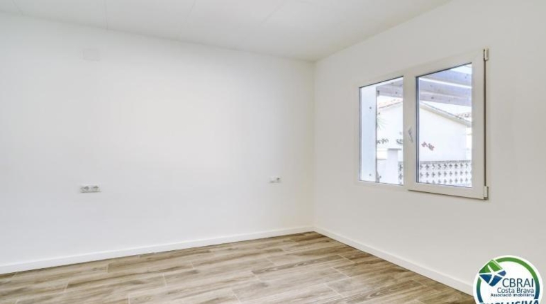 Gerona - Empuriabrava - 200m2