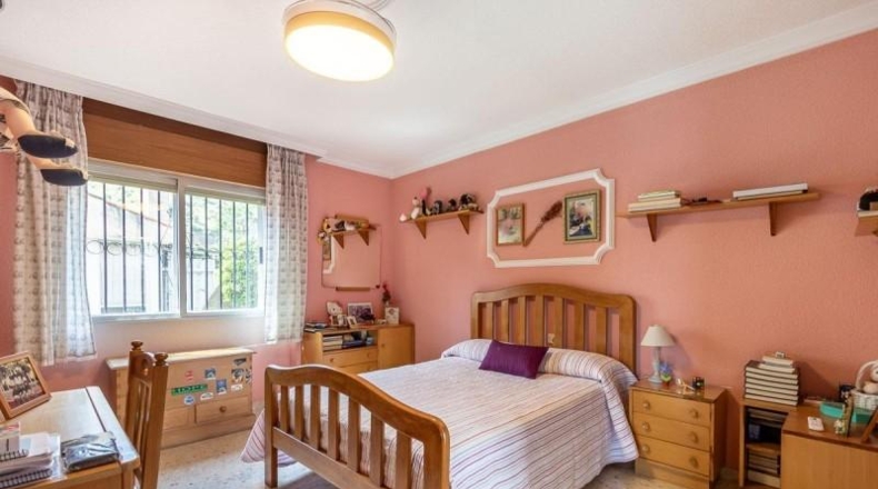 Granada - Pinos Genil - 430m2
