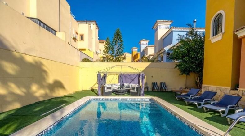 Alicante - Dehesa de Campoamor - 283m2