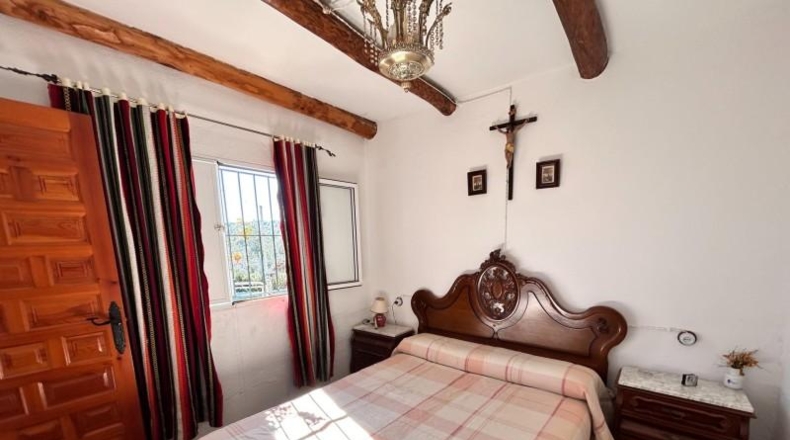 Seville - Guadalcanal - 80000m2