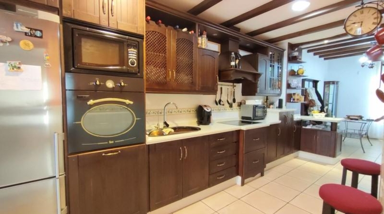 Córdoba - Baena - 329m2