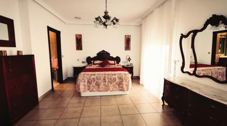 Córdoba - Baena - 329m2