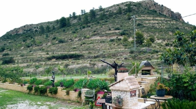 Alicante - Relleu - 1700m2