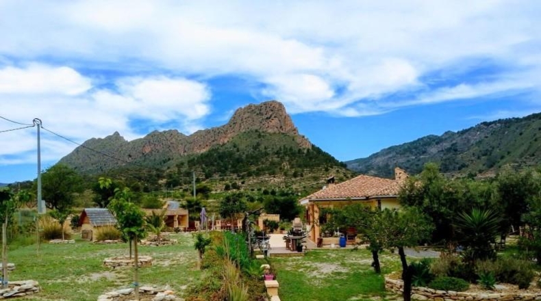 Alicante - Relleu - 1700m2