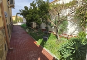 Chalet independiente con terreno en venta en la España, Jaén, ref: TR381375 foto