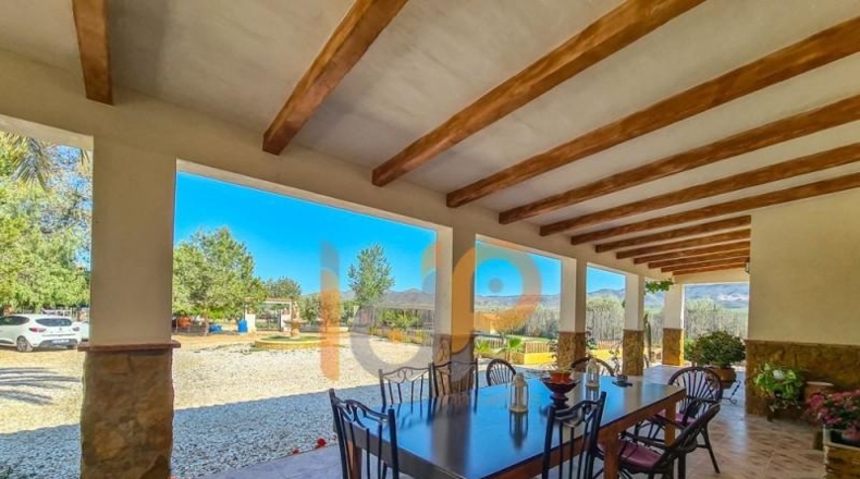 Almería - Huércal-Overa - 2600m2