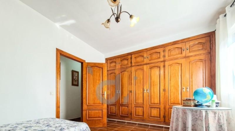 Almería - Huércal-Overa - 2600m2
