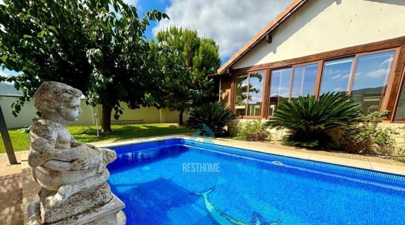 Valencia - Palma de Gandia - 890m2