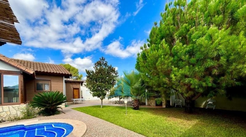 Valencia - Palma de Gandia - 890m2