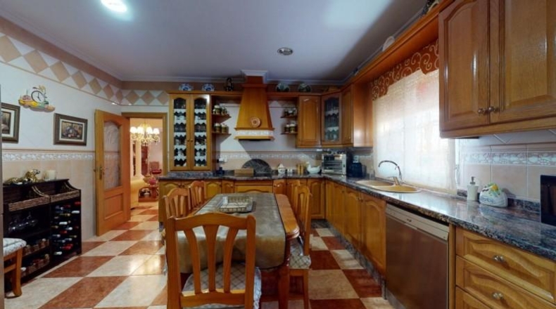 Alicante - Кревильенте - 2150m2