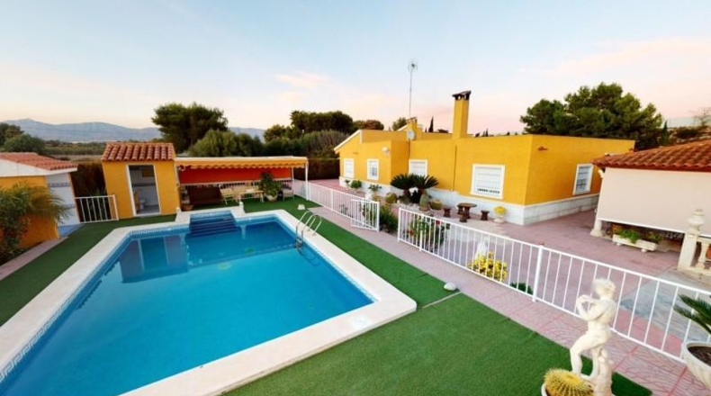 Alicante - Кревильенте - 2150m2