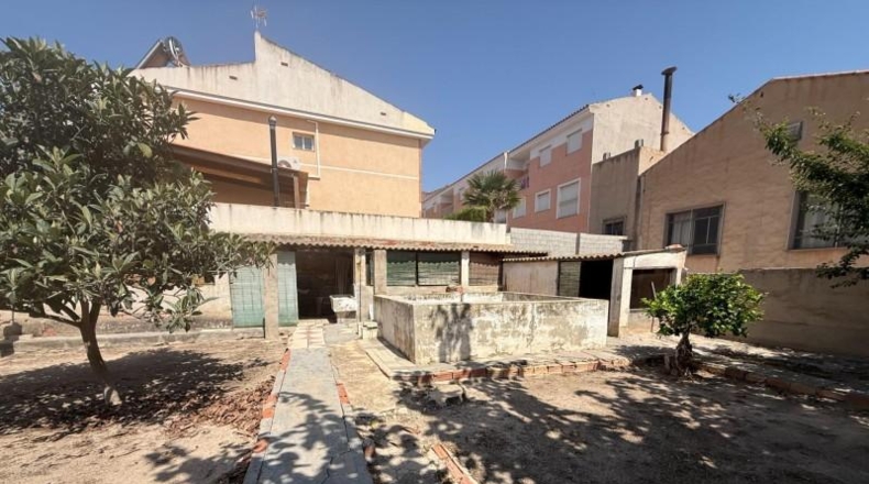 Alicante - Monóvar - 822m2