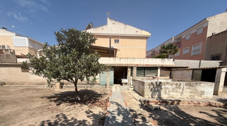 Alicante - Monóvar - 822m2