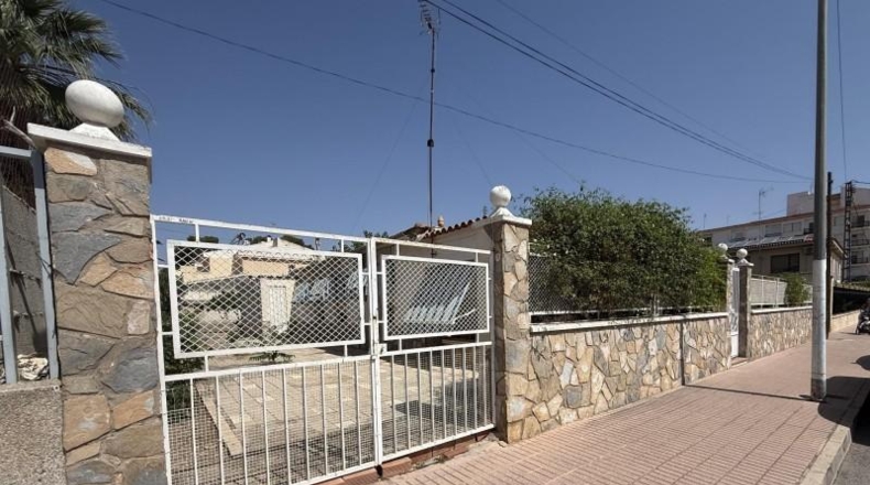 Alicante - Monóvar - 822m2