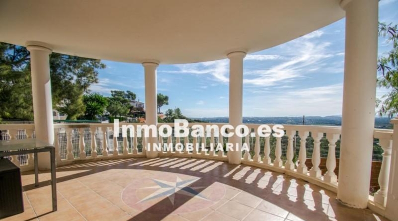 Valencia - Torrente - 599m2