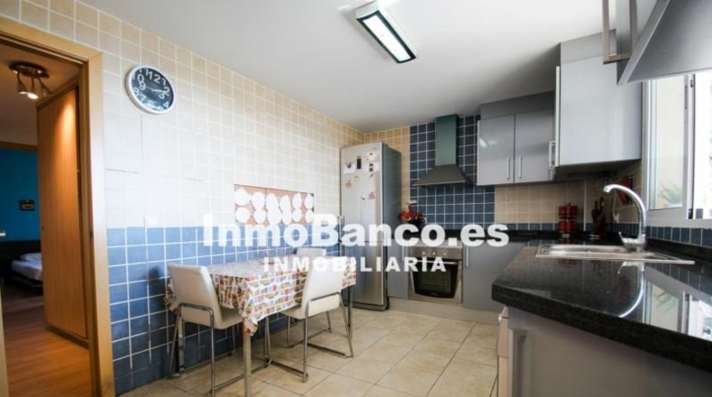 Valencia - Torrente - 599m2