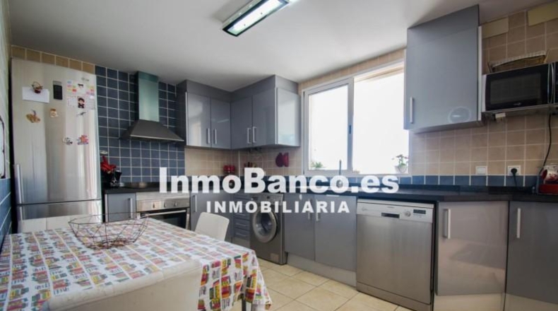 Valencia - Torrente - 599m2