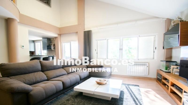 Valencia - Torrente - 599m2