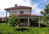 Xalet independent amb terreny en venda a la España, Santiago de Compostel·la, ref.: TR162069 foto