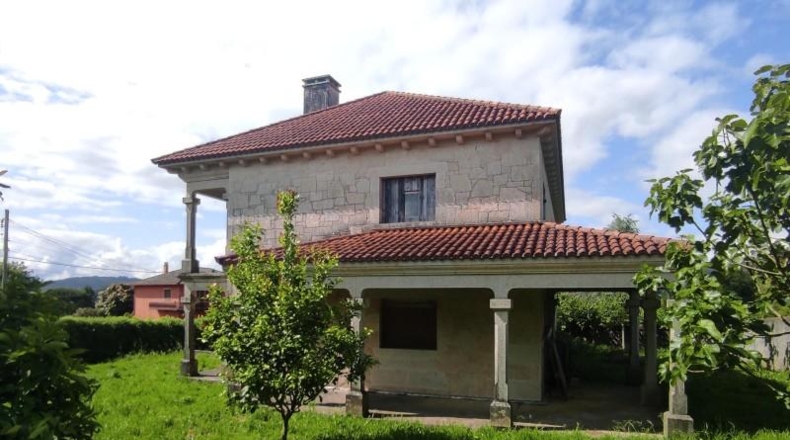 La Coruña - Santiago de Compostela - 1171m2