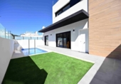 Chalet independiente con terreno en venta en la España, Orihuela, ref: TR140918 foto