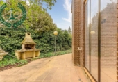 Chalet independiente con terreno en venta en la España, Pedrezuela, ref: TR144960 foto