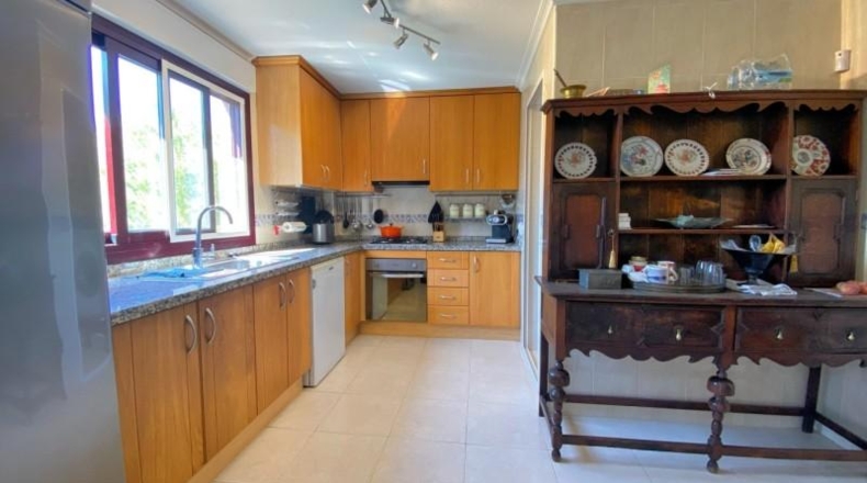 Alicante - La Nucía - 300m2