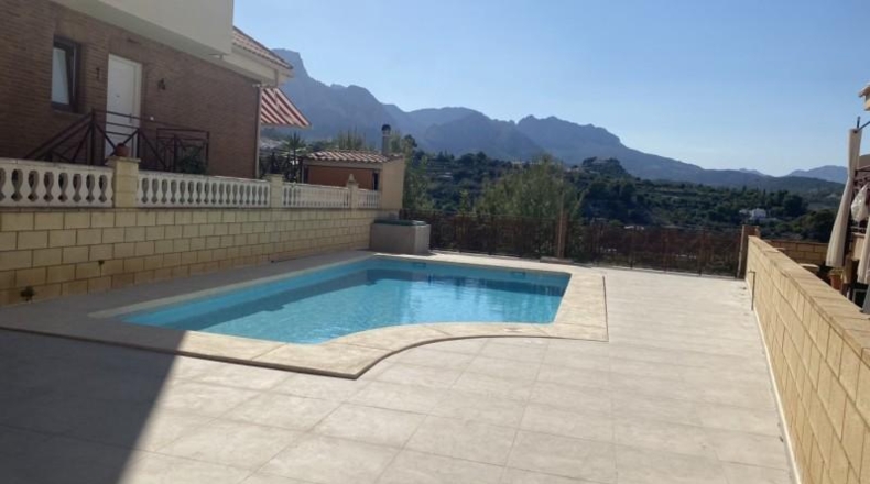 Alicante - La Nucía - 300m2