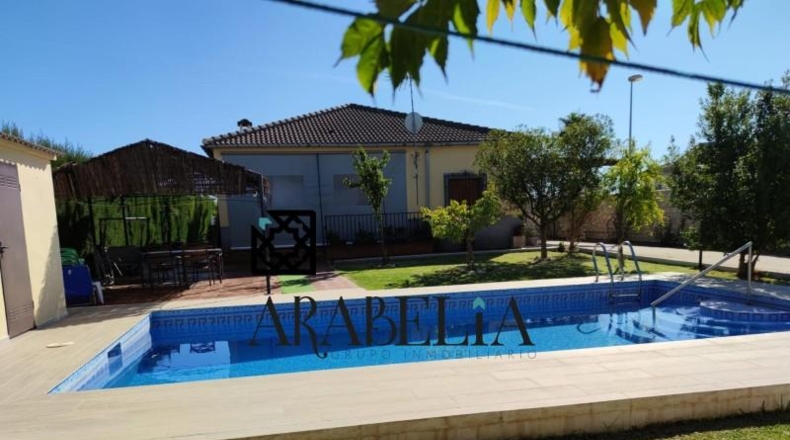 Cordova - La Carlota - 1260m2