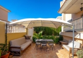 Chalet independiente con terreno en venta en la España, Orihuela, ref: TR375130 foto