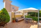 Chalet independiente con terreno en venta en la España, Orihuela, ref: TR375130 foto