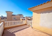 Chalet independiente con terreno en venta en la España, Orihuela, ref: TR365186 foto