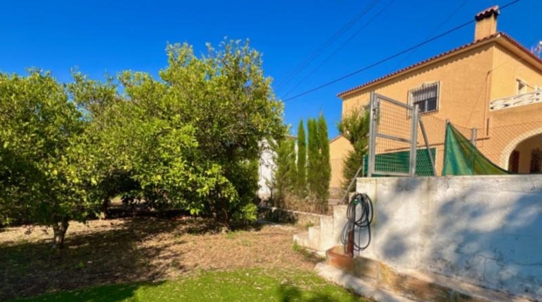 Alicante - Pedreguer - 1250m2